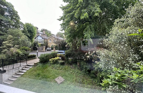 Wimbledon Apartment | Large two bed apartment in Wimbledon London