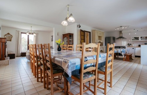 Asserac House | LARGE VACATION HOME BY THE SEA FOR FRIENDS AND FAMILY