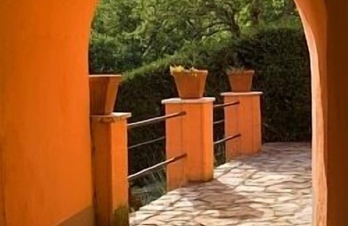 Borgo a Mozzano Villa | Large Villa Near Lucca In Tuscany With Pool And Mountain Views