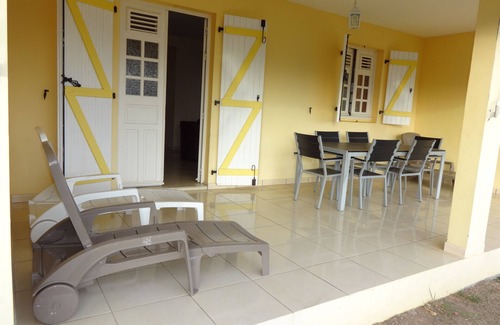 Sainte-Luce Apartment | Large, well-equipped apartment in a villa 5 minutes' walk from the beaches