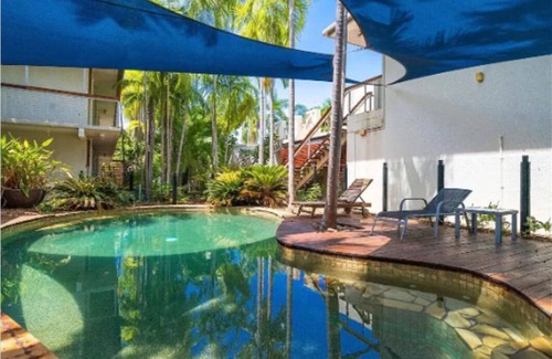 Parap Apartment | Larger Room In Parap, Saltwater Pool, Close to Markets, Great Coffee, Central
