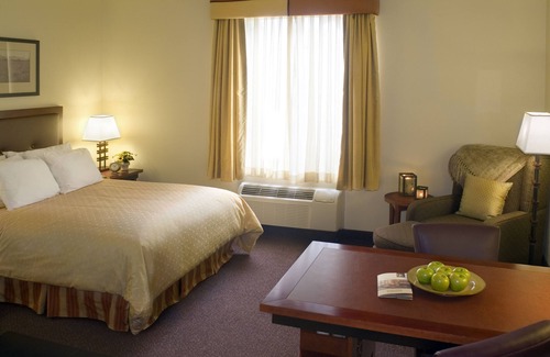 Downtown Hotel | Larkspur Landing Campbell - An All-Suite Hotel