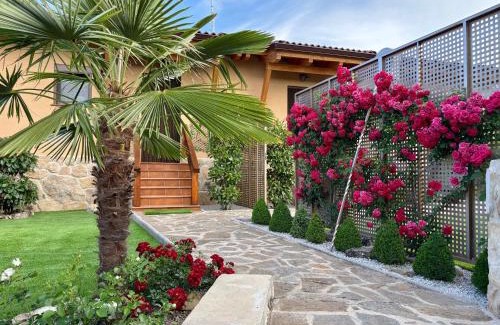 Cerezo de Abajo Apartment | Las Casitas de Cerezo