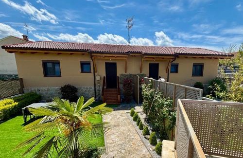 Cerezo de Abajo Apartment | Las Casitas de Cerezo