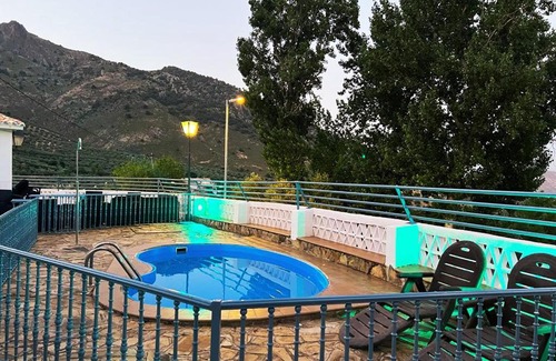 Belmez de la Moraleda House | Las Escuelas del Ayer Vivienda Turística de Alojamiento Rural