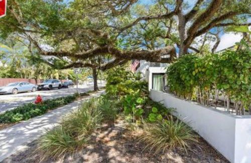 Colee Hammock House | Las Olas Hammocks Unit 4 By Pmi