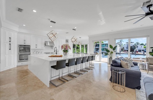 Seven Isles Villa | Las Olas Isles Waterfront Villa | Heated Pool & Dock | Fiesta Key | VlLLAS