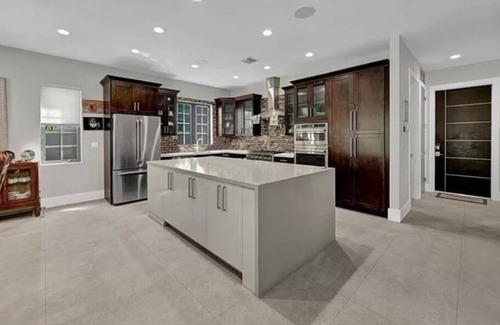 Colee Hammock House | Las Olas Mansion! Award winning builder!