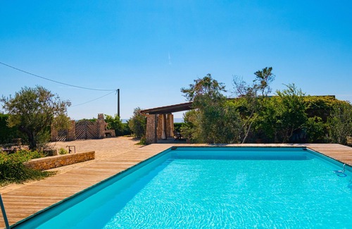 Salve Villa | LAST MINUTE 24 TO 31/8- Trullo Elios -Maldives of Salento with swimming pool and jacuzzi