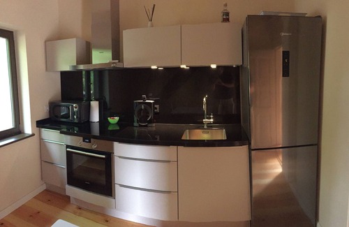 Bornstedt Cottage | LAST MINUTE SUMMER DISCOUNT/Russian Colony Alexandrovka - Remise GORKI