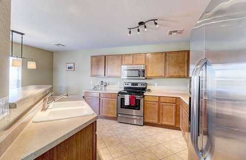 Sundance House | Last Minute Deals Heated Pool on Golf Course with Mountain Views!