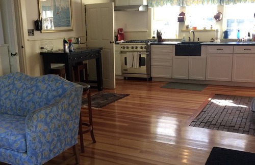 Bass River House | LAST YEAR'S RATES BACK! VY PVT BEACH,TRDTL ELGNT BCH HSE n see owner's descr.