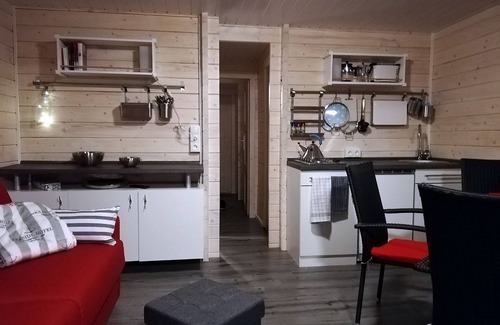 Toplitz Boat Rental | Late summer on the Havel houseboat "NautikHus"