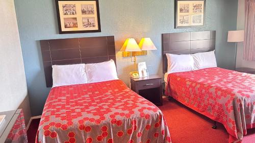 Latham Hotel | Latham Inn