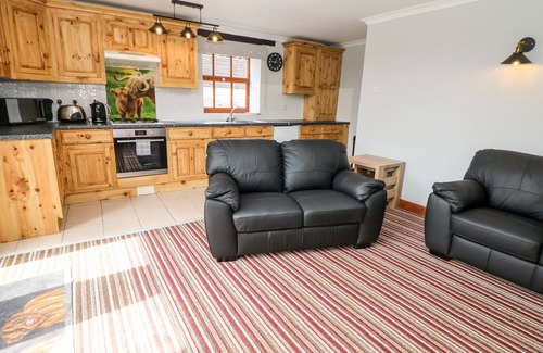 Over Haddon Cottage | LATHKILL BARN, pet friendly, character holiday cottage in Bakewell