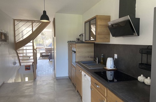 Chaparon House | LATHUILE, maison de village 120m2, 6P