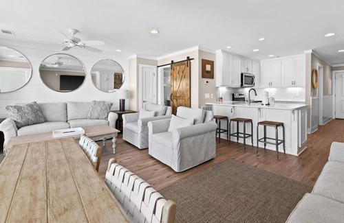Fort Bay Condo | Latitude 29, unit #22