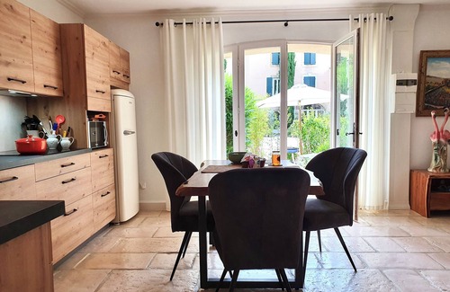 Tourbes Apartment | Laudes Prieuré Saint Martial Historic ambience between the sea and the Cévennes