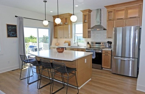 Milford House | Laughter Beach House! LIFE, LOVE, LAUGHTER & INCREDIBLE VIEWS