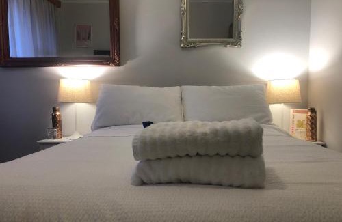 Newstead House | Launceston Lovely Vegan Homestay
