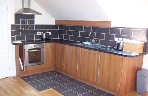 Horncastle Apartment | Laura's Loft - Private, romantic self-catering apartment with views for couples