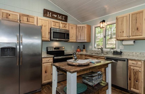 Deep Gap Cabin | Laurel Creek Cottage - Powder Horn Mountain,VIEW and Sounds of Laurel Creek