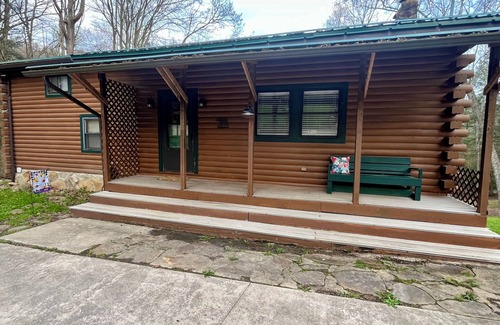 Independence Cabin | Laurel Lodge is located on private stream in Independence, WV