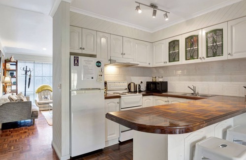 Bright Apartment | Lauren's Place - This property is the perfect base for exploring all the region has to offer!