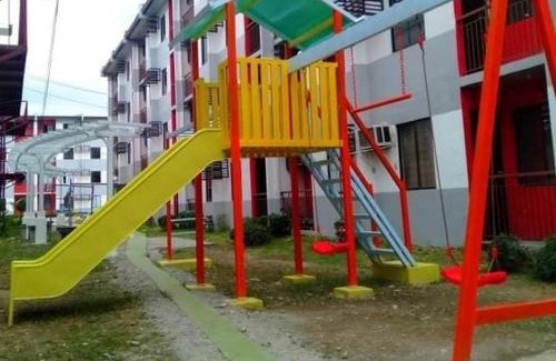 Marilao Apartment | Laurens Crib Marilao with Netflix & WIFI, 1Bedroom