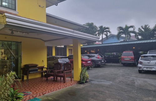 Silang Junction North Apartment | Laurien's Apartelle