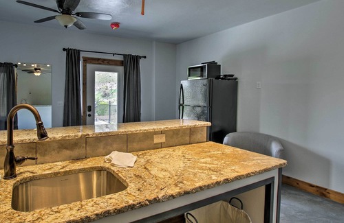 Lava Hot Springs Apartment | Lava Hot Springs Studio 4-Min Walk to Pools!