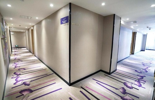 Humen Hotel | Lavande Hotel Dongguan Humen Square