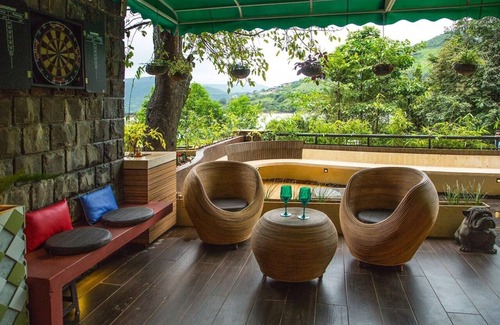 Lavasa Apartment | Lavasa's luxurious deck apartment