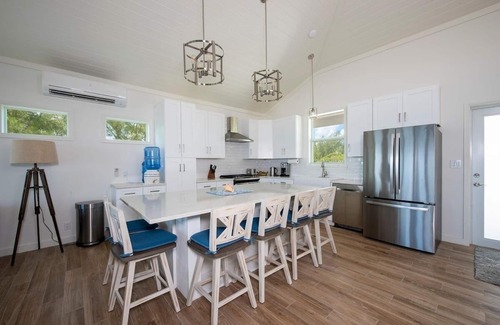 Governor's Harbour House | Lavender Beach House 2 Bedroom Home