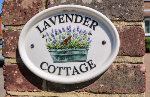Hailsham House | Lavender Cottage