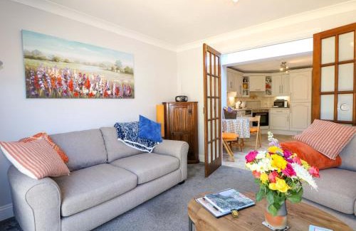 Hailsham House | Lavender Cottage