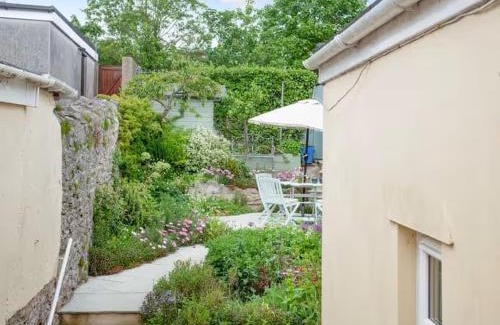 Babbacombe House | Lavender Cottage
