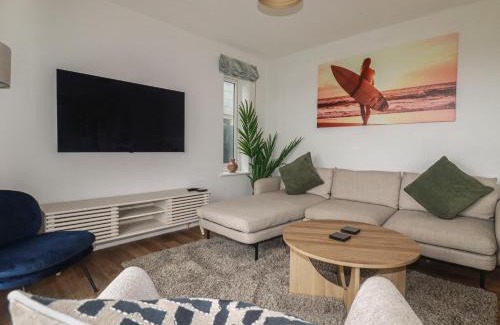 Crantock House | Lavender House