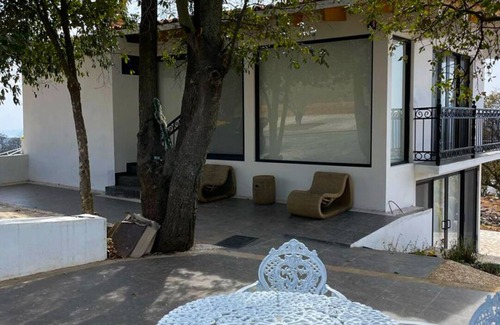 Amealco House | Lavender House