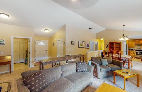 Cle Elum House | Lavender Lake Lodge
