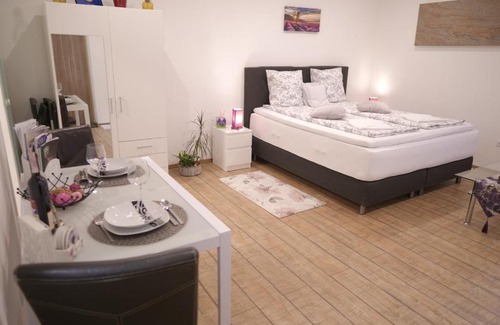 Sibiu Old Town Apartment | Lavender Studio Ultra Central