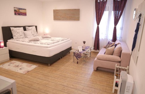 Sibiu Old Town Apartment | Lavender Studio Ultra Central