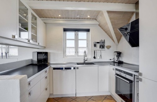 Nørre Lyngvig House | "Lavina" - 950m from the sea by Interhome