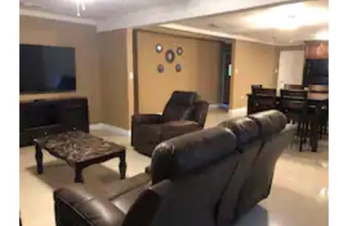Lakeview Jefferson County House | Lavish Living on Vassar