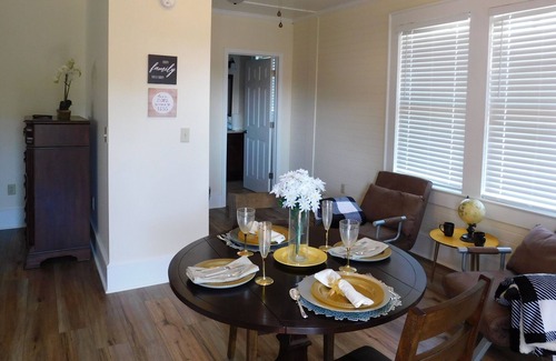 Summertown Bed & Breakfast | Lawrence Village Bed and Breakfast