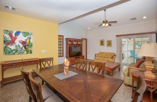 Lawson Rock Apartment | Lawson Rock - Yellowfish 211 condo