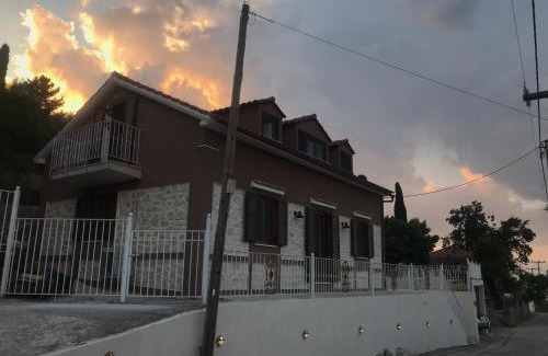 Ithaca House | Lazareto Villa