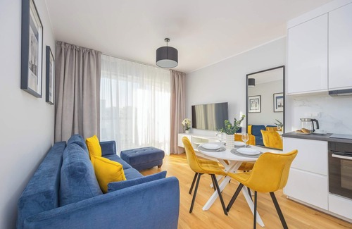 Warsaw Apartment | Lazurowa 15 | Elegant Apartment | Parking