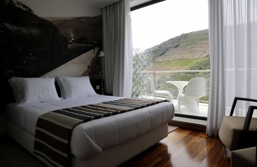 Pinhao Hotel | LBV House Hotel