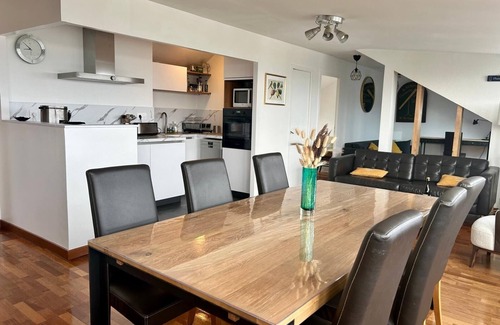 Le Conquet Apartment | LC21 - Apartment with view of the port, Kermorvan and Blancs Sablons beach